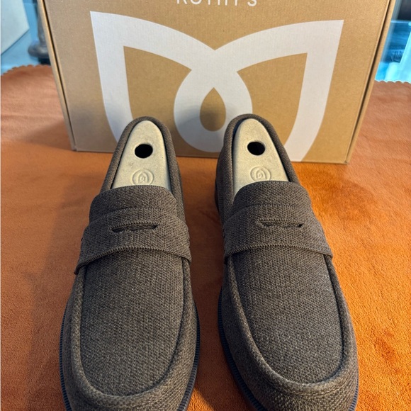 Rothy's Shoes - Rothy's ReVelvet Bistro